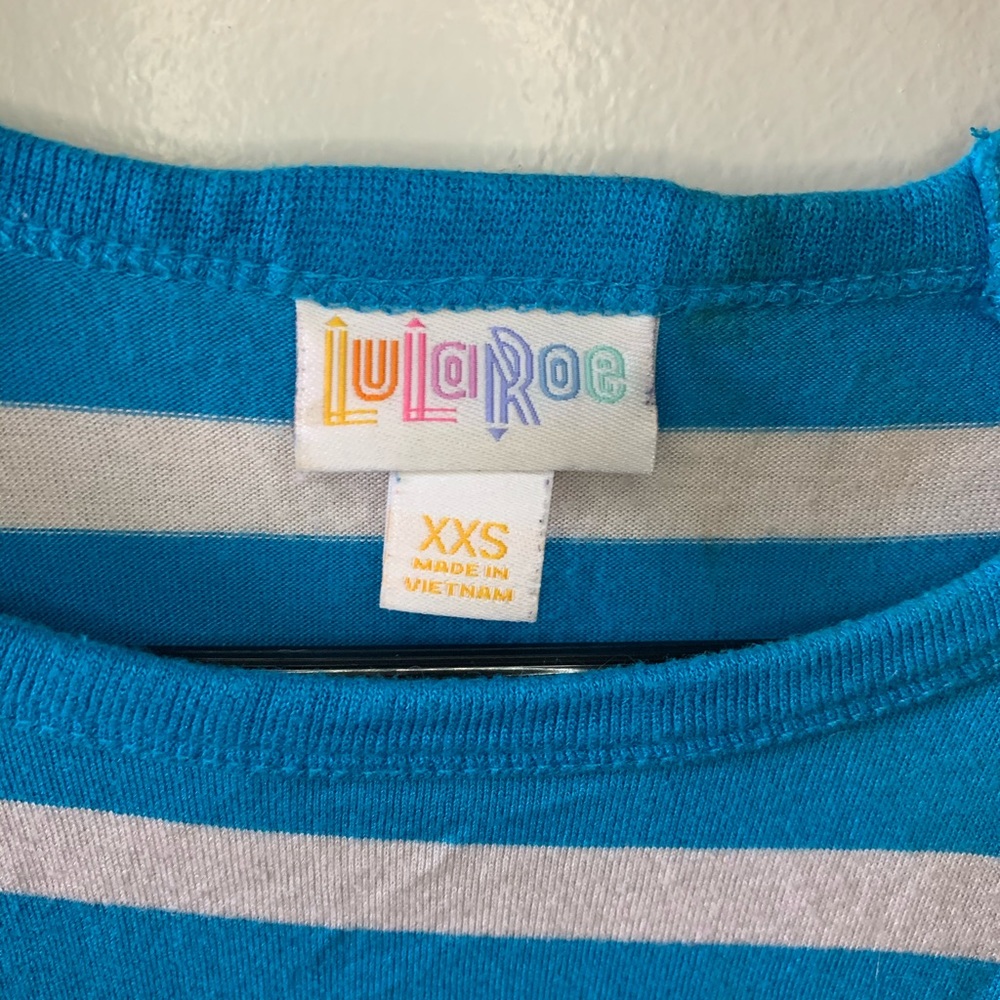 Lula Roe Randy Tee - Picture 3 of 3